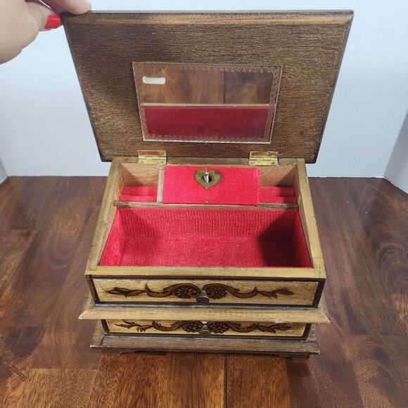 Vintage Florentine Musical Jewelry Box - Picture 3 of 12